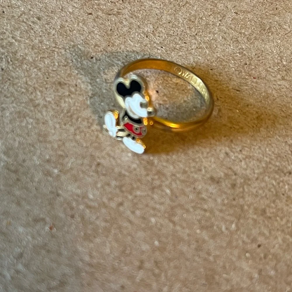 Vintage Mickey Mouse ring